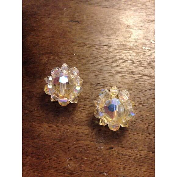 5/$25 LISNER Clear AB Cluster Bead Clip On Earrings - Picture 1 of 5